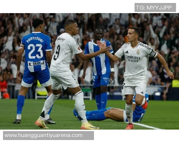 姆巴佩抵达皇马基地进行检查能否出战阿拉维斯成焦点