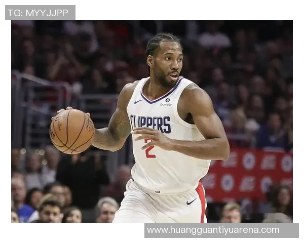 莱昂纳德全能表现助力球队20投10中斩获25分3篮板4助攻3抢断展现实力